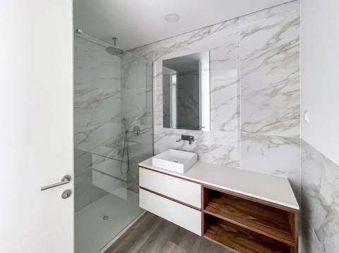 Apartamento T3 Moderno em Almancil com Excelente Localização