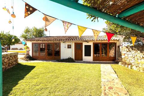 VENDIDA PELA ' TA MAISON DE RÊVE'