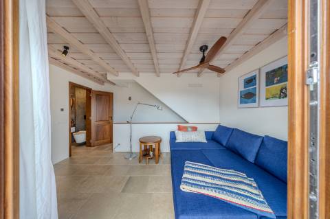 Tavira - Moradia Triplex com Piscina no Coração da Cidade