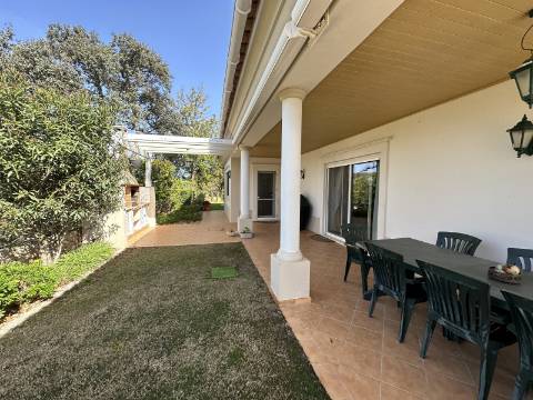 VENDIDA PELA ' TA MAISON DE RÊVE'