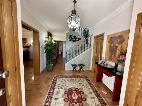 VENDIDA PELA ' TA MAISON DE RÊVE'