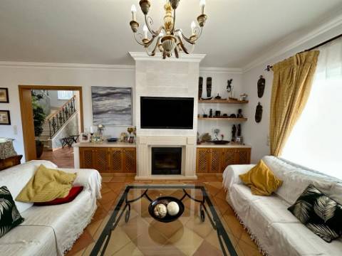 VENDIDA PELA ' TA MAISON DE RÊVE'