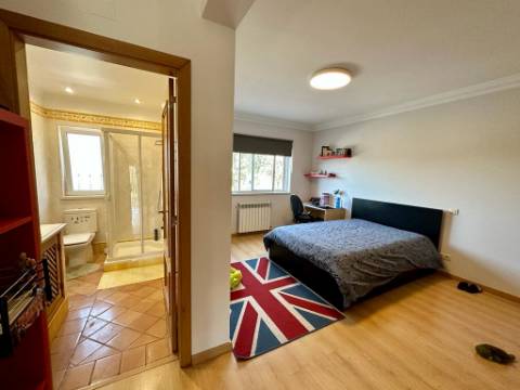 VENDIDA PELA ' TA MAISON DE RÊVE'