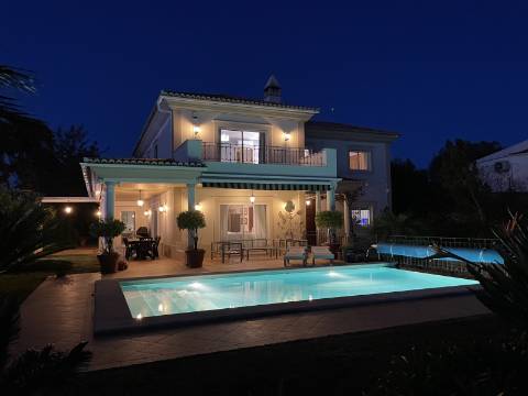 VENDIDA PELA ' TA MAISON DE RÊVE'