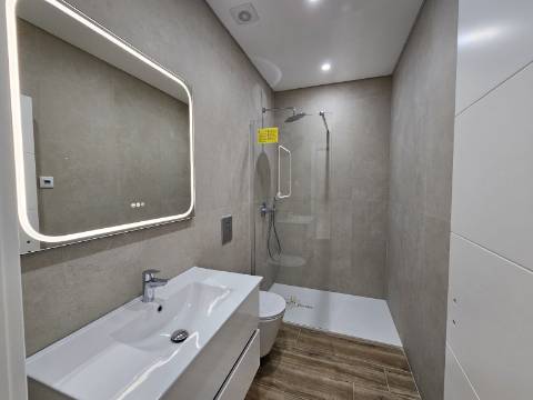 Moradia Terrea v3 a 1km de Loulé com jardim e piscina