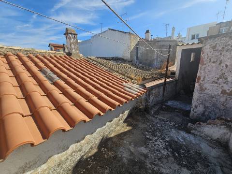 Moradia geminada no Centro de Loulé