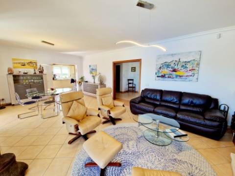 VENDIDA PELA ' TA MAISON DE RÊVE'