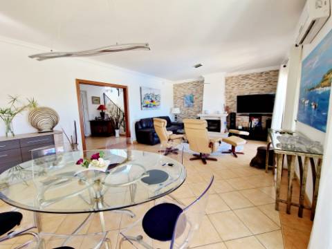 VENDIDA PELA ' TA MAISON DE RÊVE'