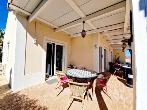 VENDIDA PELA ' TA MAISON DE RÊVE'