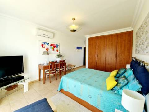 VENDIDA PELA ' TA MAISON DE RÊVE'