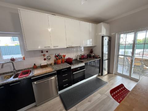 VENDIDA PELA 'TA MAISON DE RÊVE'