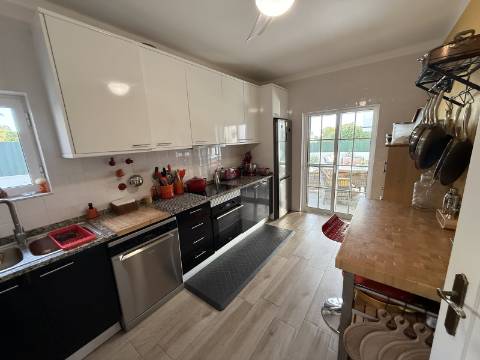 VENDIDA PELA 'TA MAISON DE RÊVE'