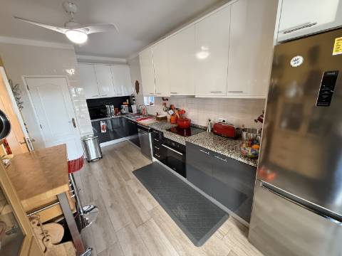 VENDIDA PELA 'TA MAISON DE RÊVE'