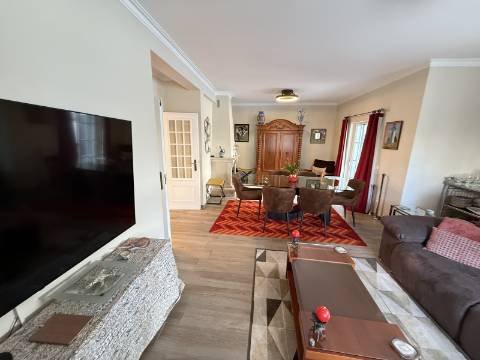 VENDIDA PELA 'TA MAISON DE RÊVE'