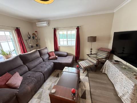 VENDIDA PELA 'TA MAISON DE RÊVE'