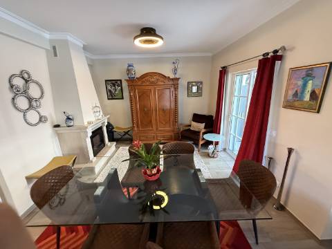 VENDIDA PELA 'TA MAISON DE RÊVE'