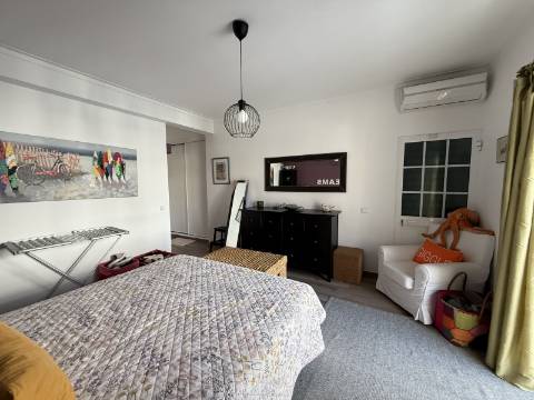 VENDIDA PELA 'TA MAISON DE RÊVE'