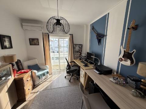 VENDIDA PELA 'TA MAISON DE RÊVE'