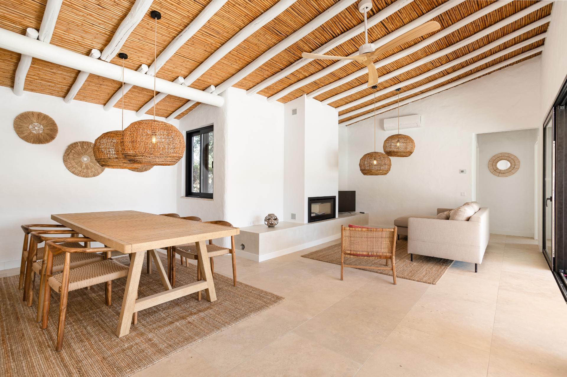 VENDIDA PELA ' TA MAISON DE RÊVE'