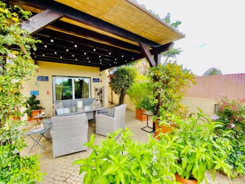 VENDIDA PELA 'TA MAISON DE RÊVE'