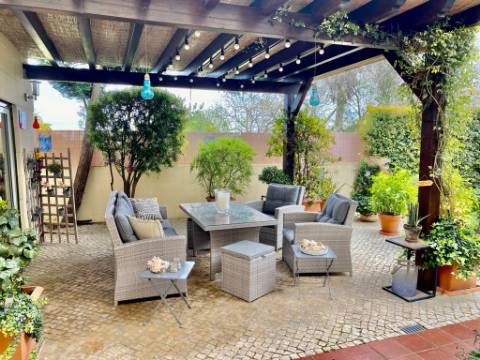 VENDIDA PELA 'TA MAISON DE RÊVE'