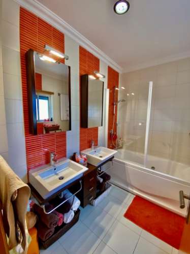 VENDIDA PELA 'TA MAISON DE RÊVE'