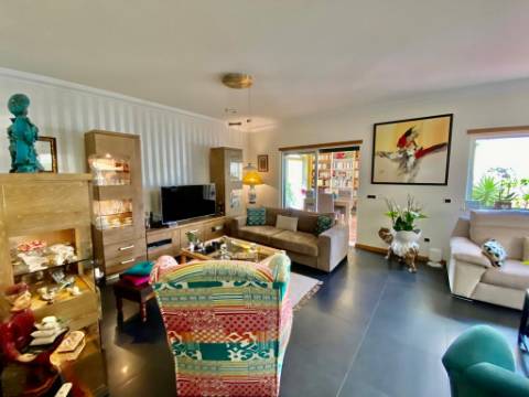 VENDIDA PELA 'TA MAISON DE RÊVE'