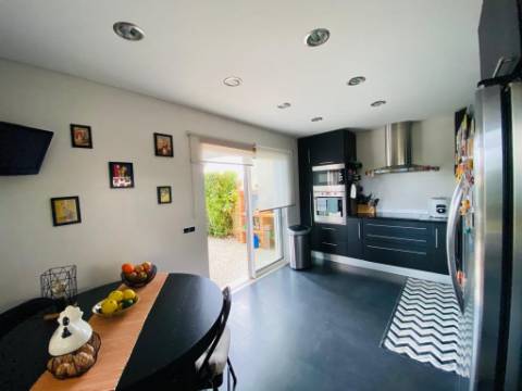 VENDIDA PELA 'TA MAISON DE RÊVE'