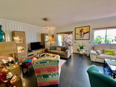 VENDIDA PELA 'TA MAISON DE RÊVE'