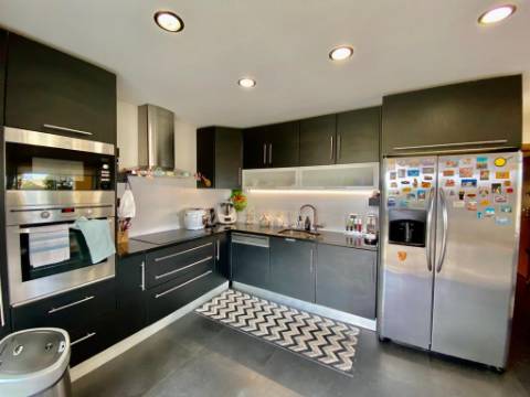 VENDIDA PELA 'TA MAISON DE RÊVE'