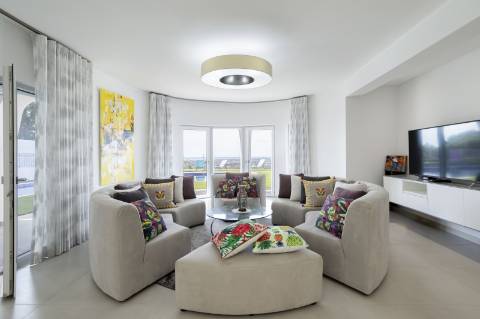 Propriedade excecional de 4 quartos com vistar mar deslumbrantes