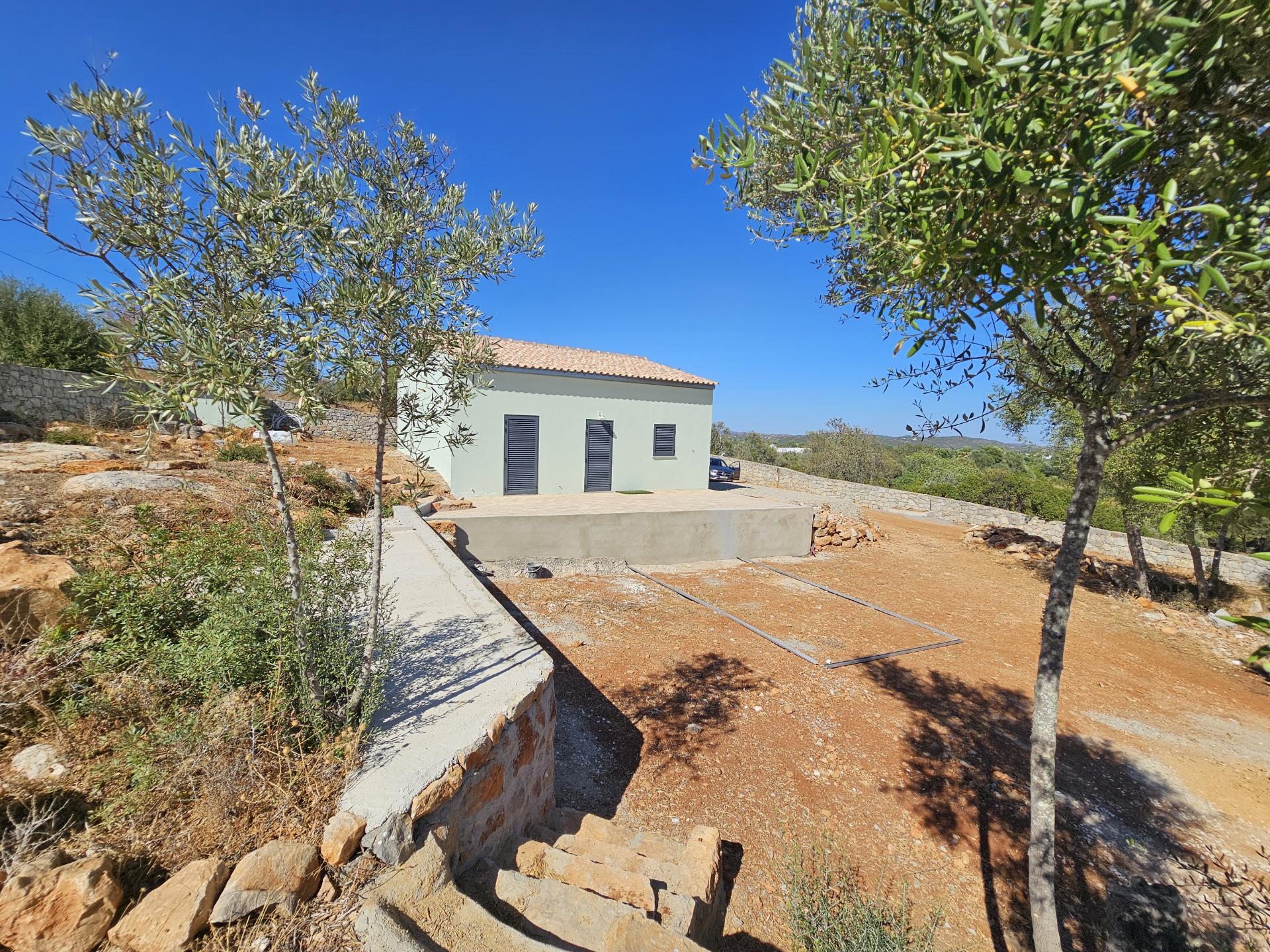 Moradia Térrea V2 com vista mar em construção.