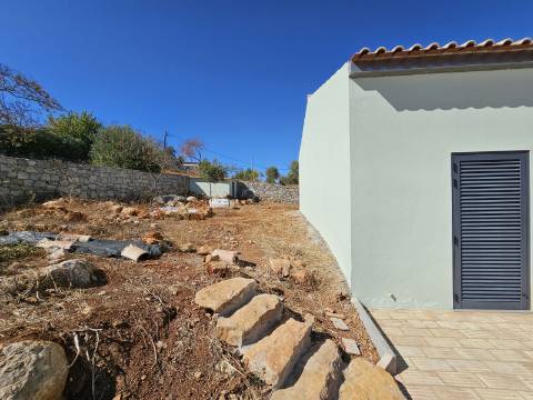 Moradia Térrea V2 com vista mar em construção.