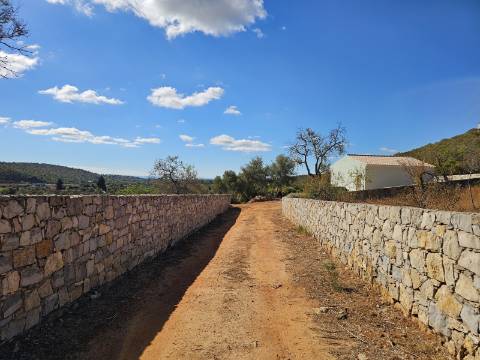 Moradia Térrea V2 com vista mar em construção.