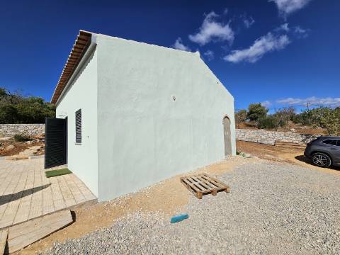 Moradia Térrea V2 com vista mar em construção.