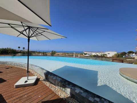 Apartamento excecional com vista mar