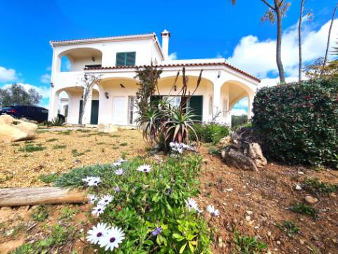 VENDIDA PELA ' TA MAISON DE RÊVE'