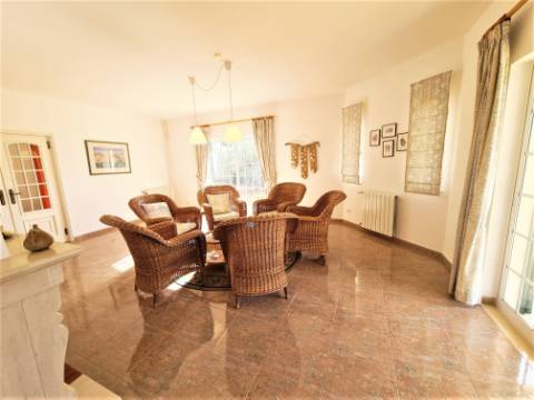 VENDIDA PELA ' TA MAISON DE RÊVE'