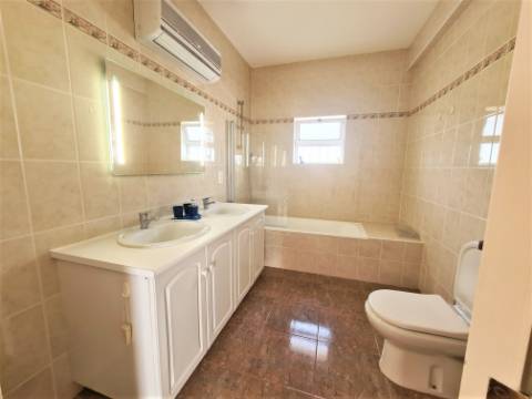 VENDIDA PELA ' TA MAISON DE RÊVE'