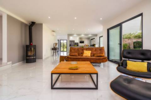 VENDIDA PELA ' TA MAISON DE RÊVE'