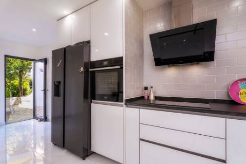 VENDIDA PELA ' TA MAISON DE RÊVE'