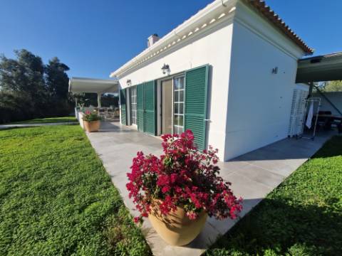 VENDIDA PELA 'TA MAISON DE RÊVE'