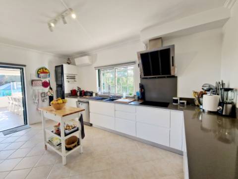 VENDIDA PELA 'TA MAISON DE RÊVE'