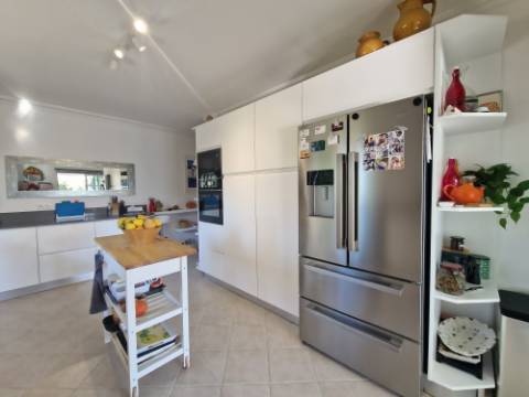 VENDIDA PELA 'TA MAISON DE RÊVE'