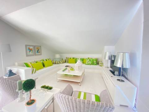 VENDIDA PELA 'TA MAISON DE RÊVE'