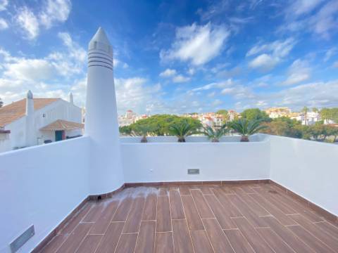 VENDIDA PELA 'TA MAISON DE RÊVE'