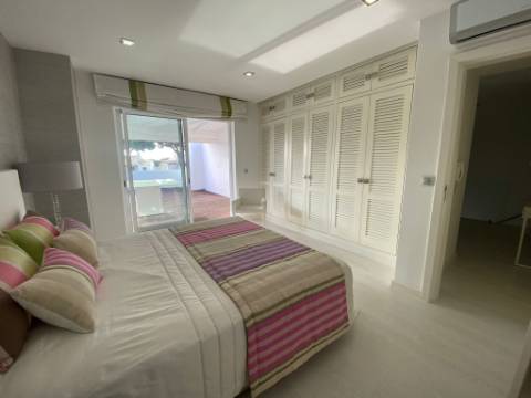 VENDIDA PELA 'TA MAISON DE RÊVE'