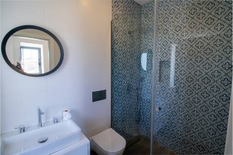 Magnifica propriedade de 4 quartos com vista mar.