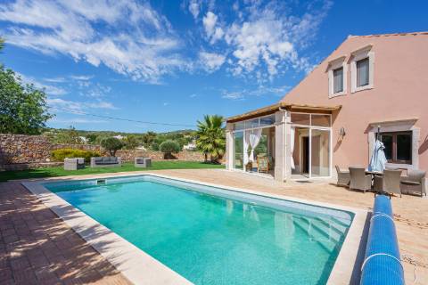 Excelente propriedade de 3 quartos perto de São Bras de Alportel