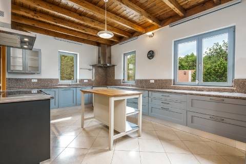 Excelente propriedade de 3 quartos perto de São Bras de Alportel